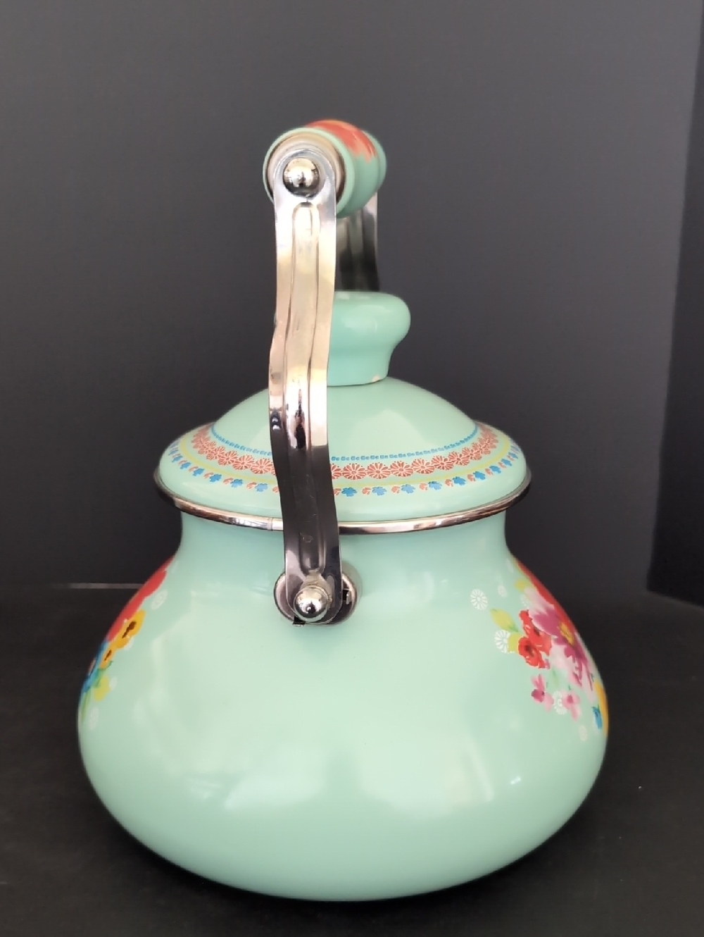 The Pioneer Woman Enamel/Steel Breezy Blossom Turquoise Tea Pot. - Picture 5 of 11